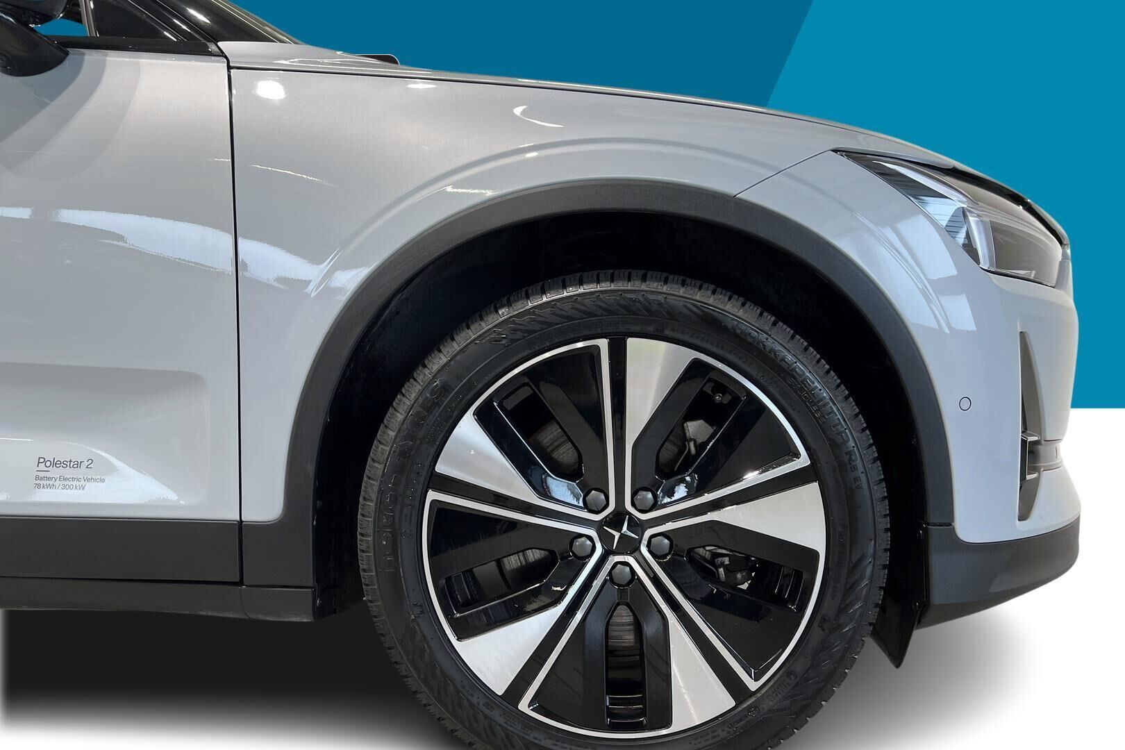 POLESTAR 2 iso kuva 13