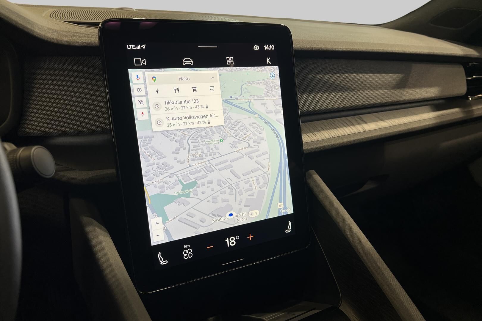 POLESTAR 2 iso kuva 16