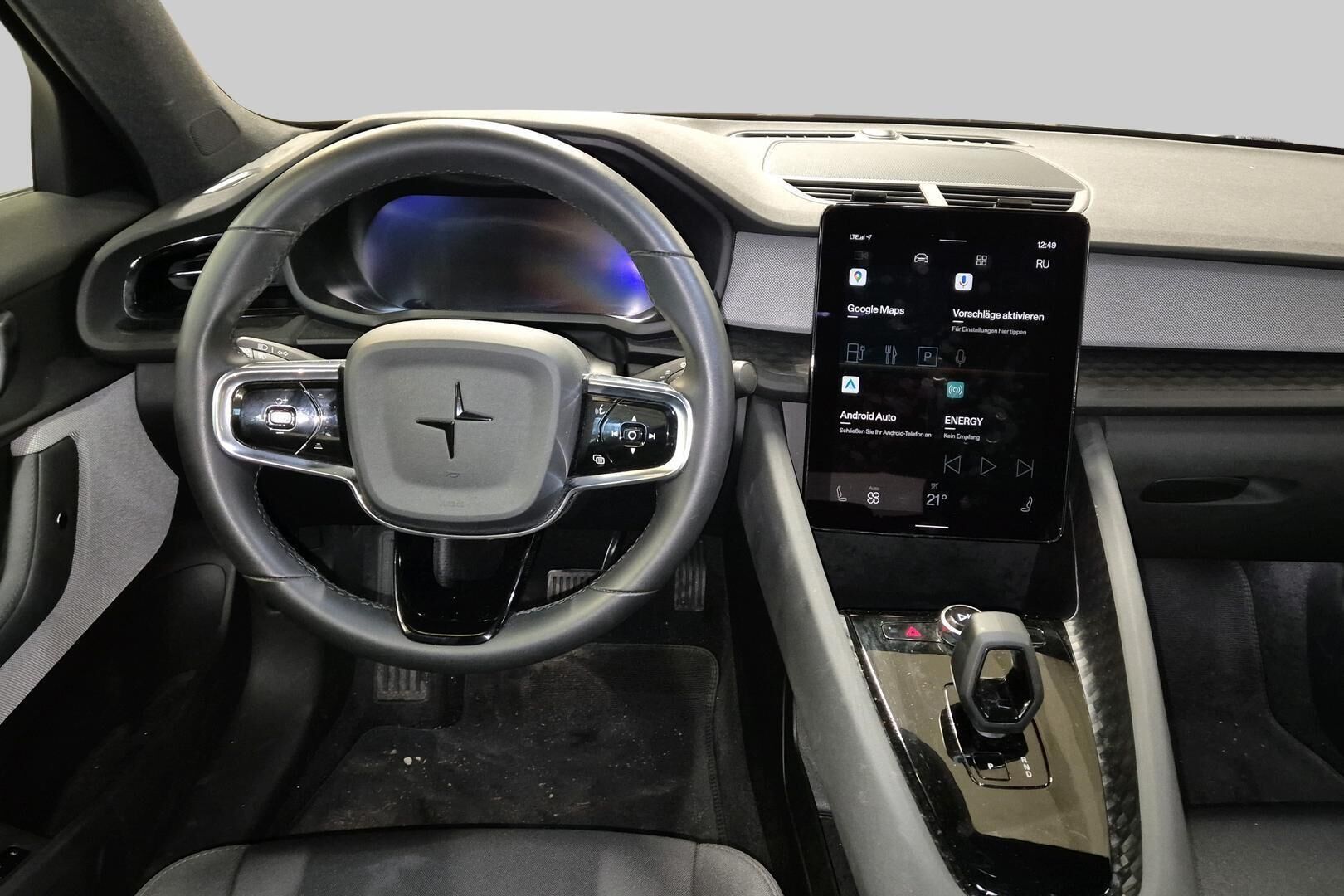 POLESTAR 2 iso kuva 2