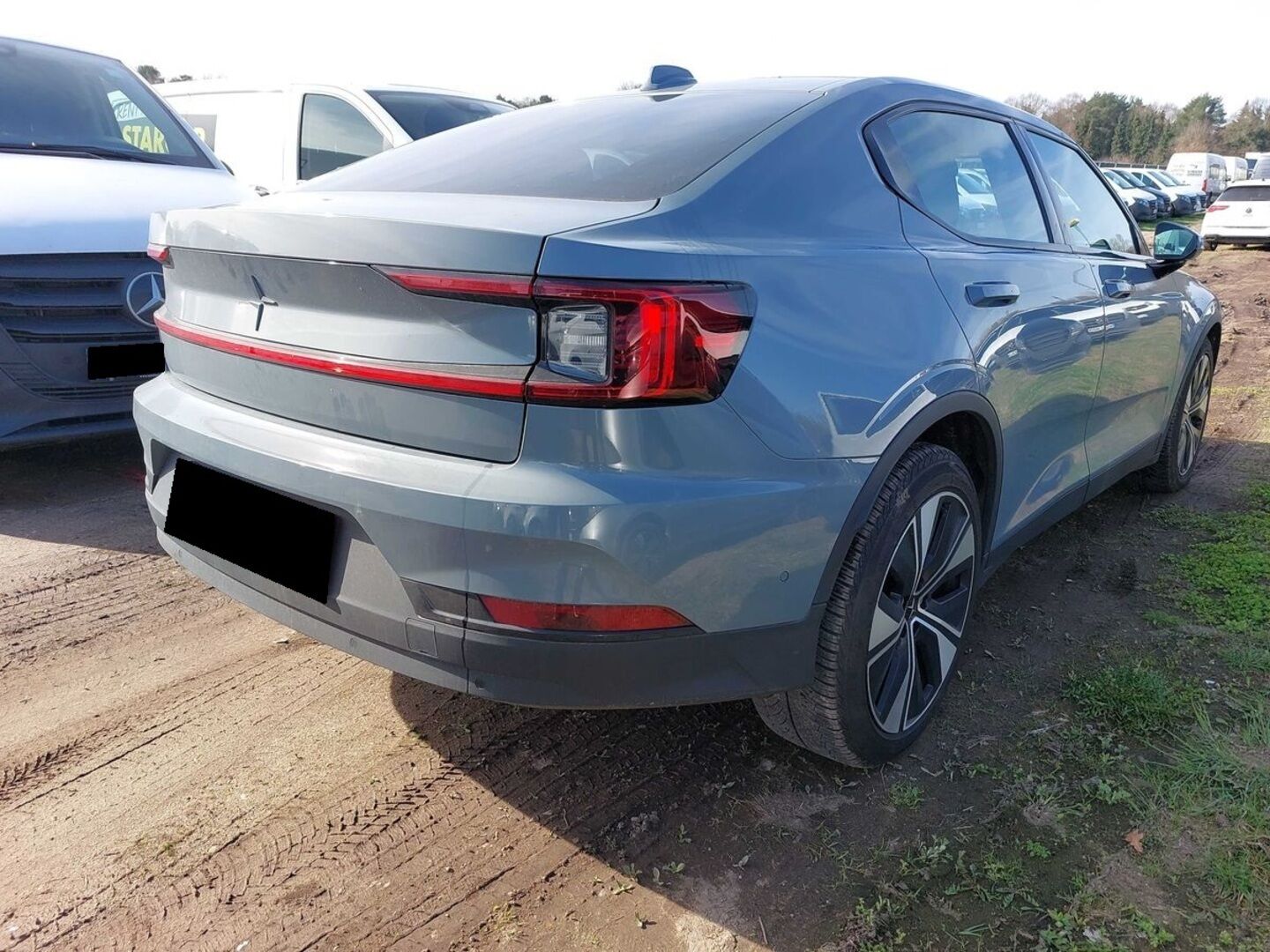 POLESTAR 2 iso kuva 1