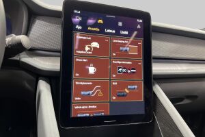 POLESTAR 2 esikatselu 17