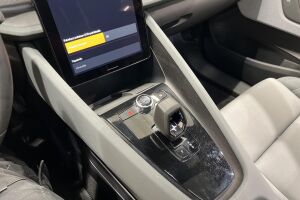 POLESTAR 2 esikatselu 21