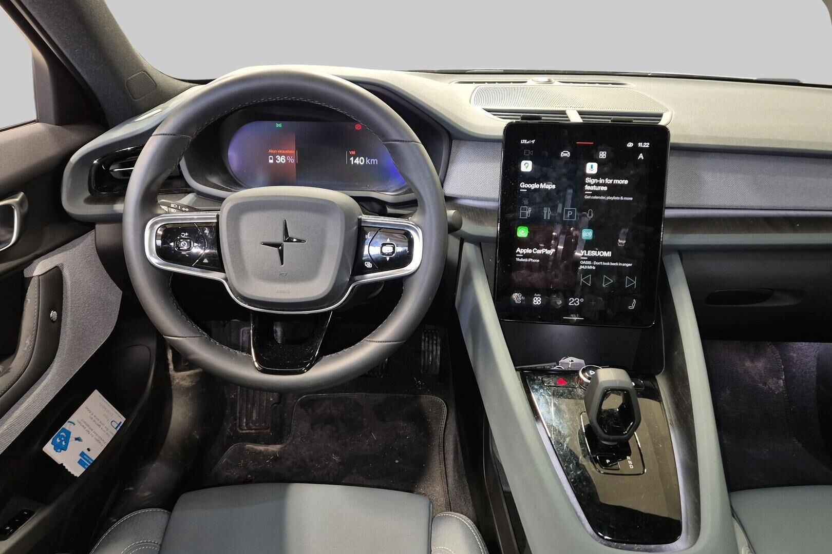 POLESTAR 2 iso kuva 1