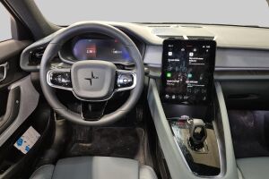 POLESTAR 2 esikatselu 1