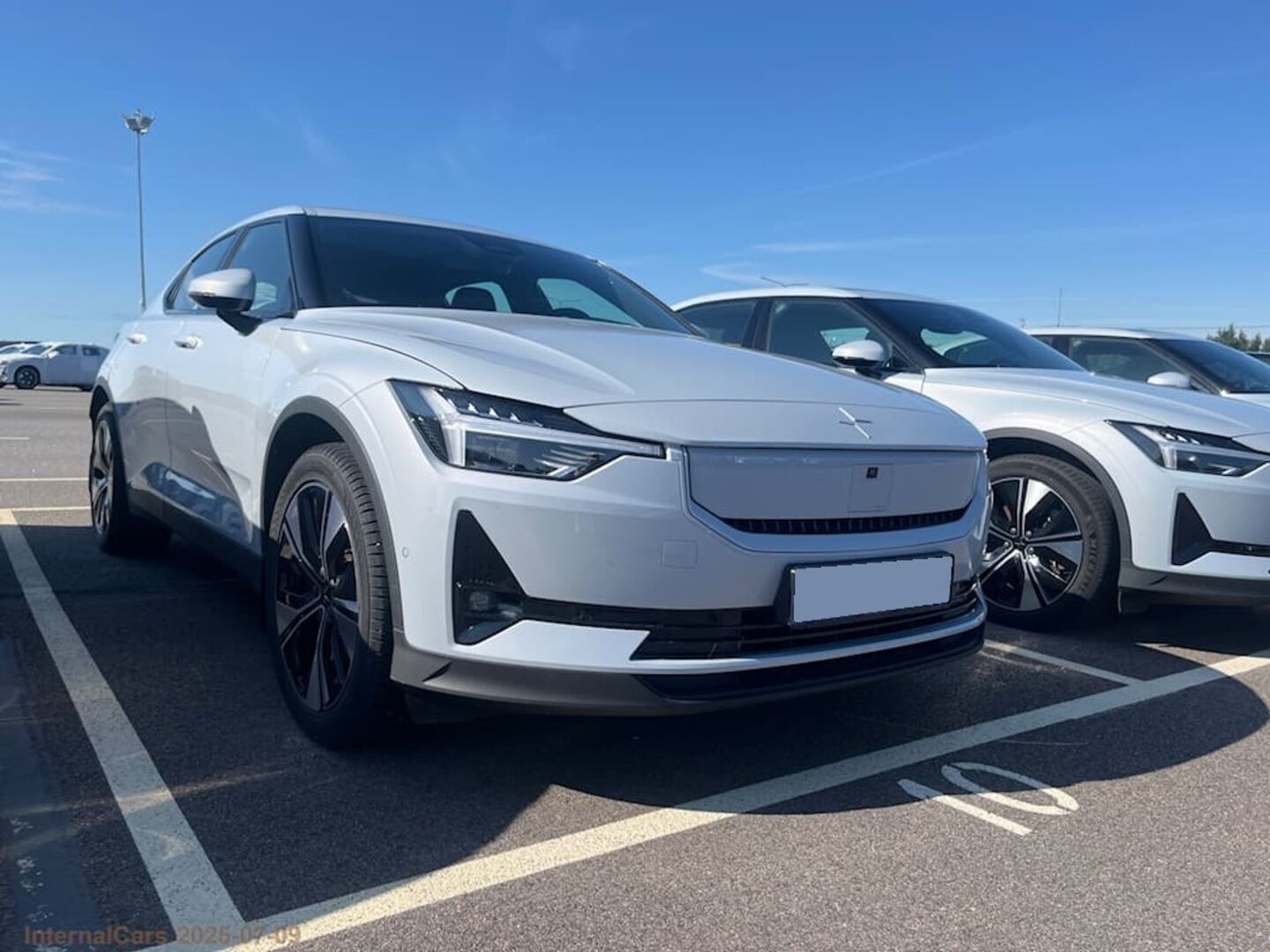 POLESTAR 2 iso kuva 0
