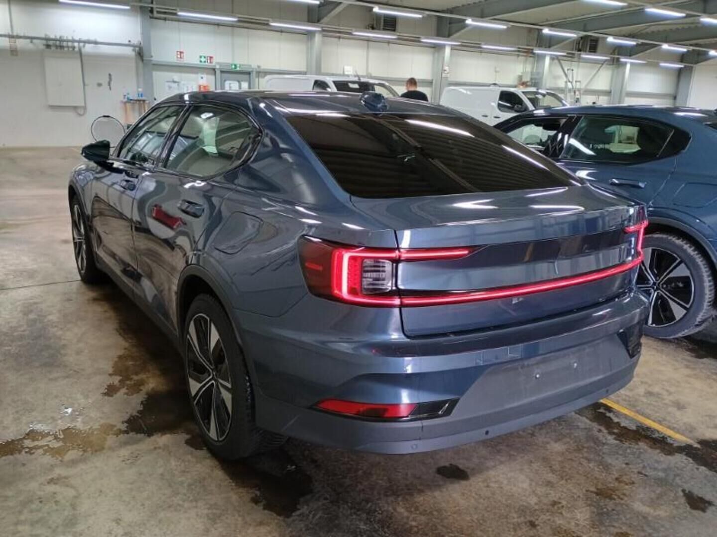 POLESTAR 2 iso kuva 2