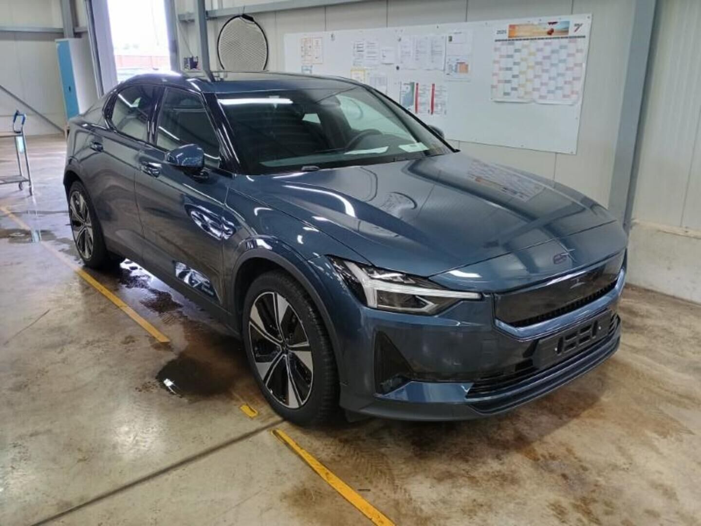POLESTAR 2 iso kuva 0