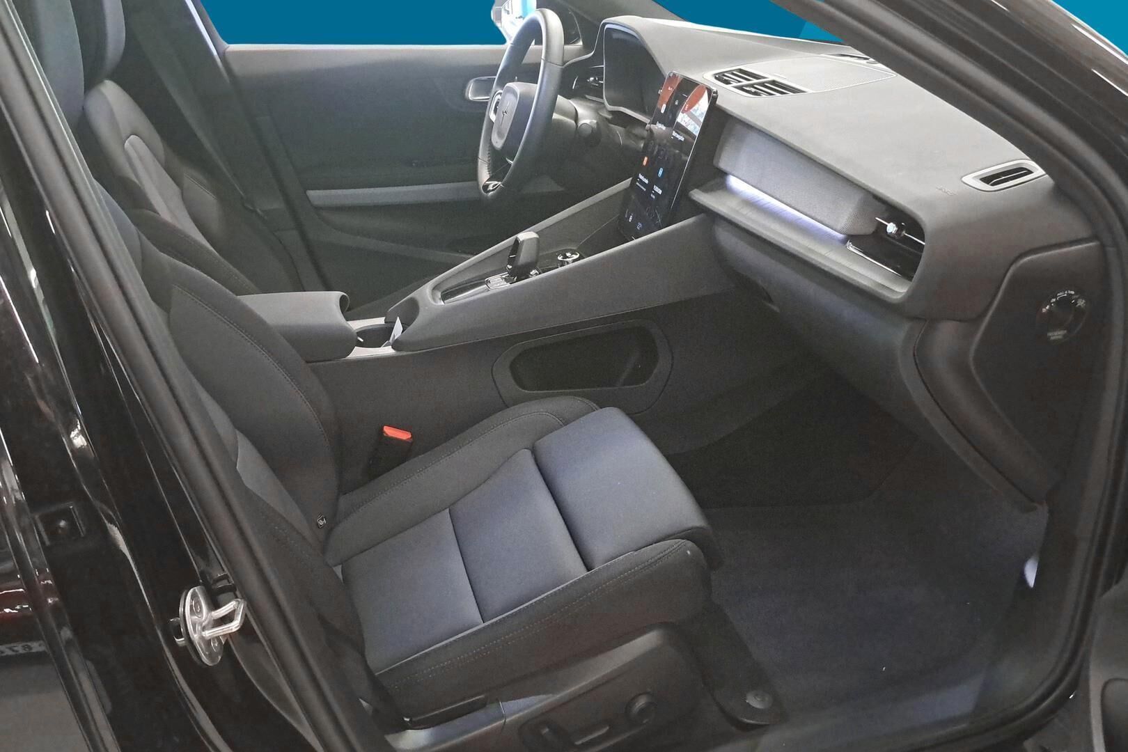 POLESTAR 2 iso kuva 2