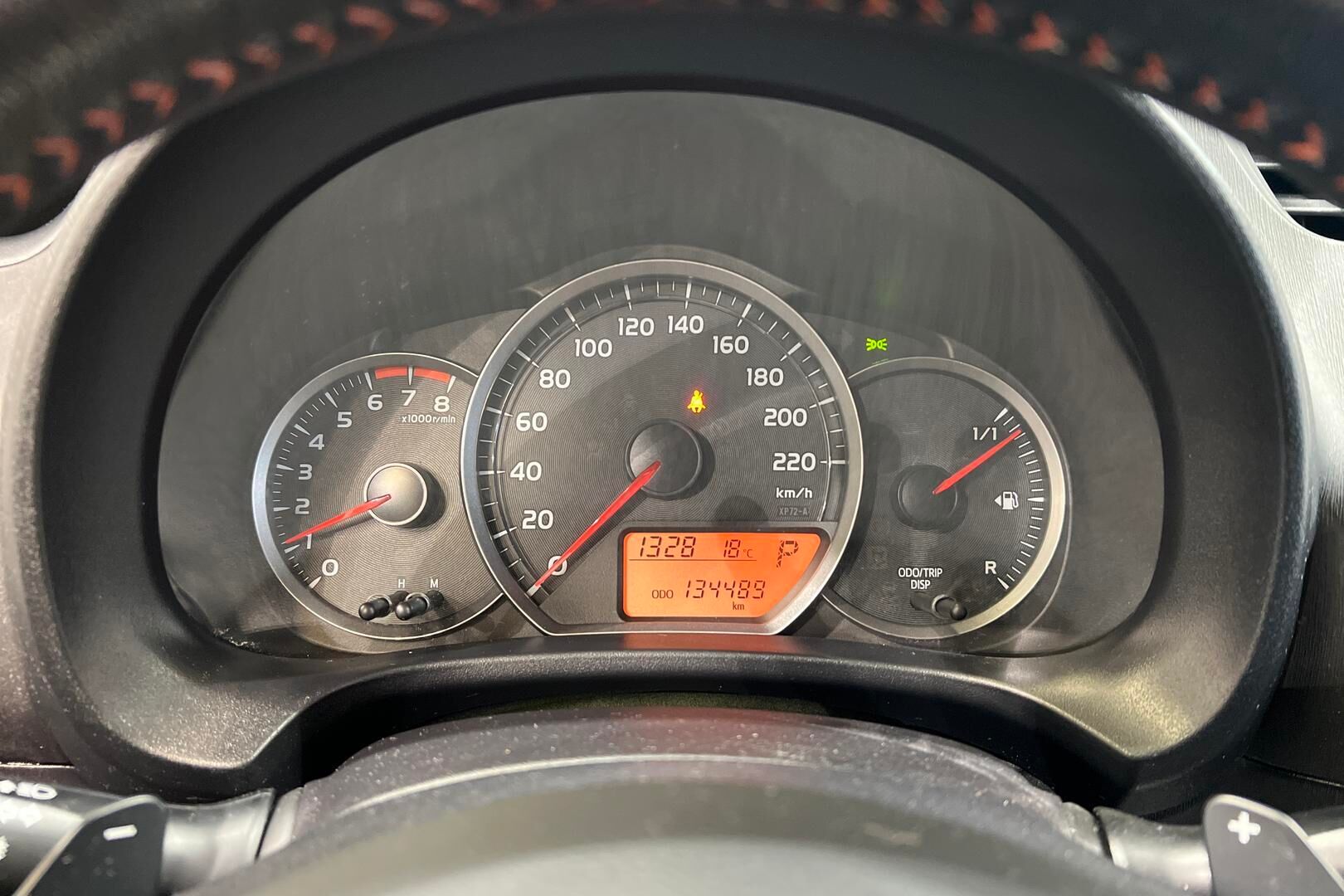 Toyota Yaris iso kuva 9