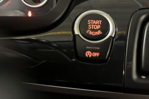 BMW 5-SARJA esikatselu 23