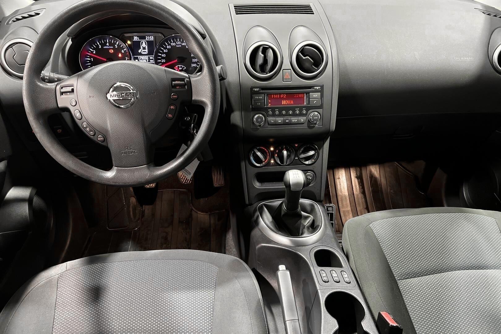 Nissan Qashqai iso kuva 11