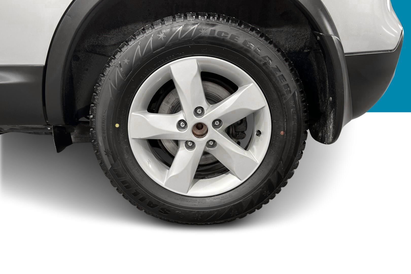 Nissan Qashqai iso kuva 13