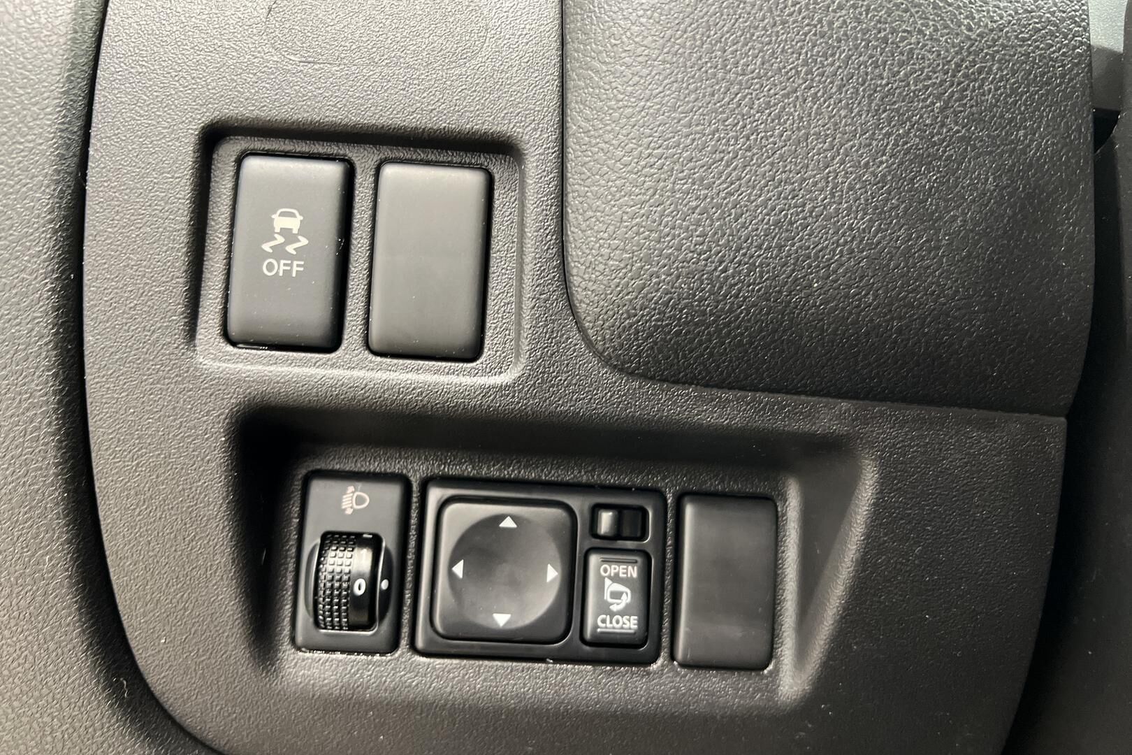 Nissan Micra iso kuva 20