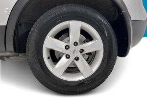 Nissan Qashqai esikatselu 13