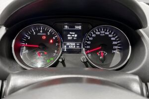 Nissan Qashqai esikatselu 14