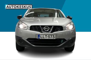 Nissan Qashqai esikatselu 2