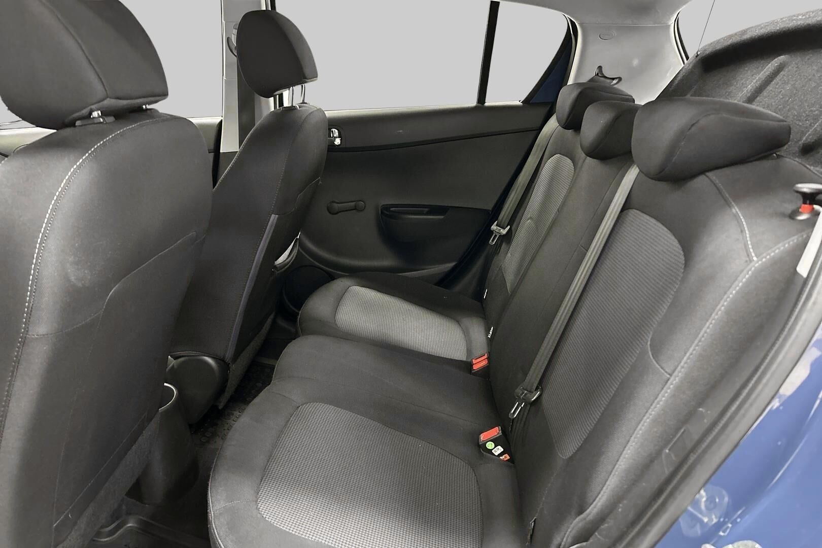 Hyundai i20 iso kuva 10