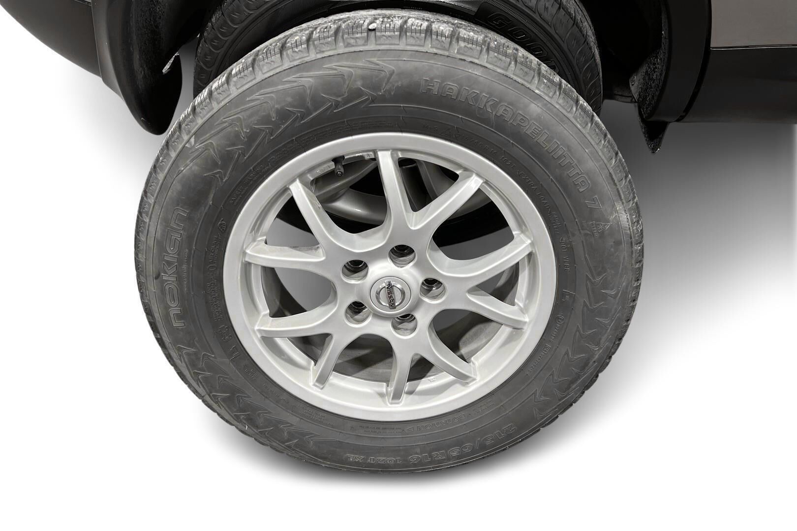 Nissan Qashqai iso kuva 17