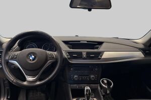 BMW X1 esikatselu 11