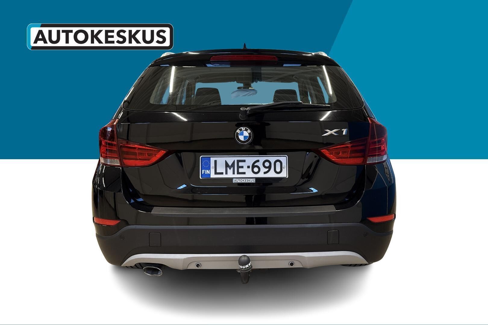 BMW X1 iso kuva 6