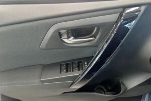 Toyota Auris esikatselu 21