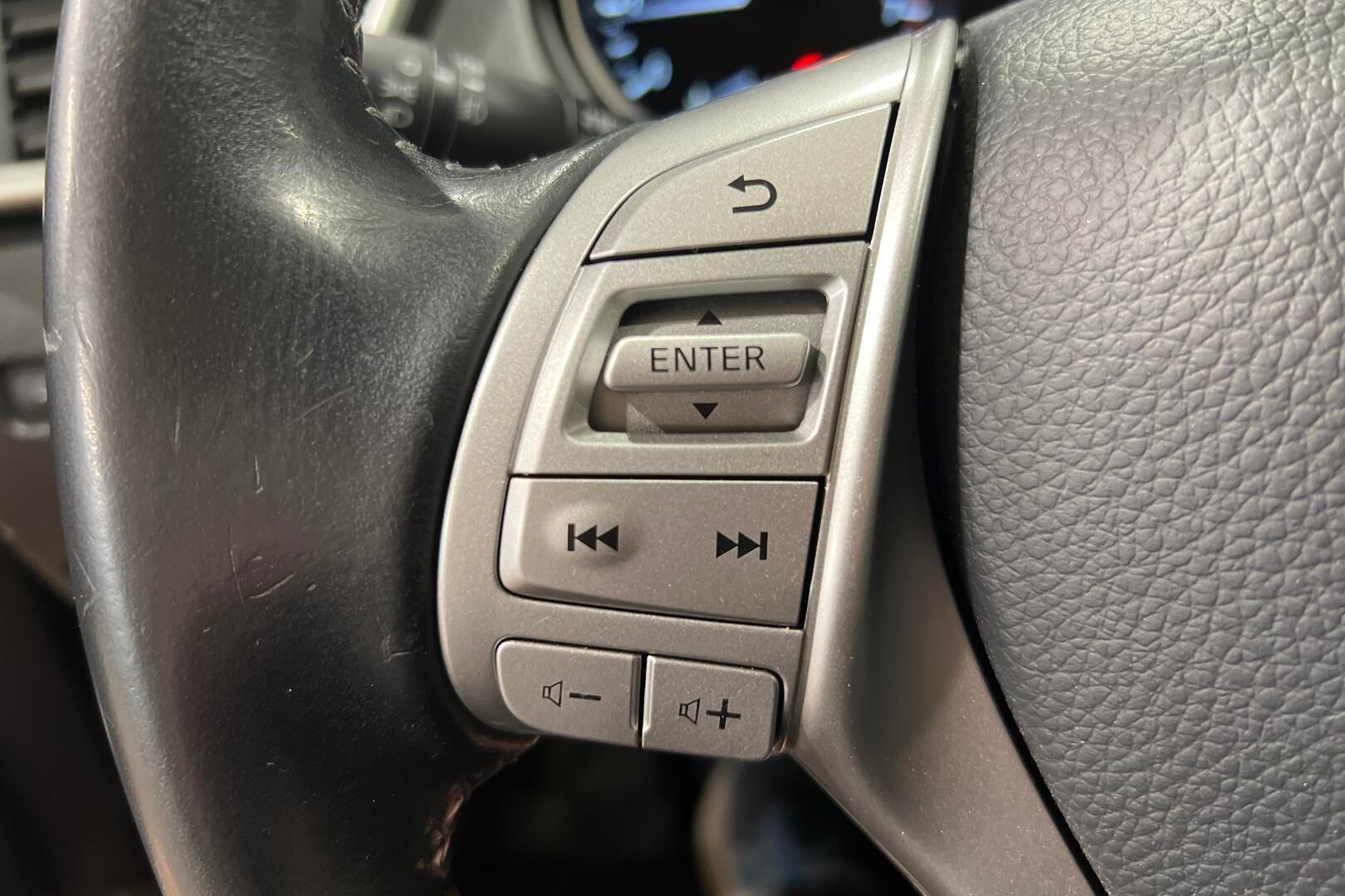 Nissan Qashqai iso kuva 15