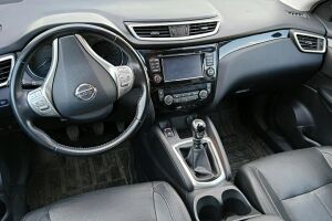 Nissan Qashqai esikatselu 2