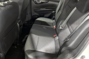Nissan Qashqai esikatselu 10
