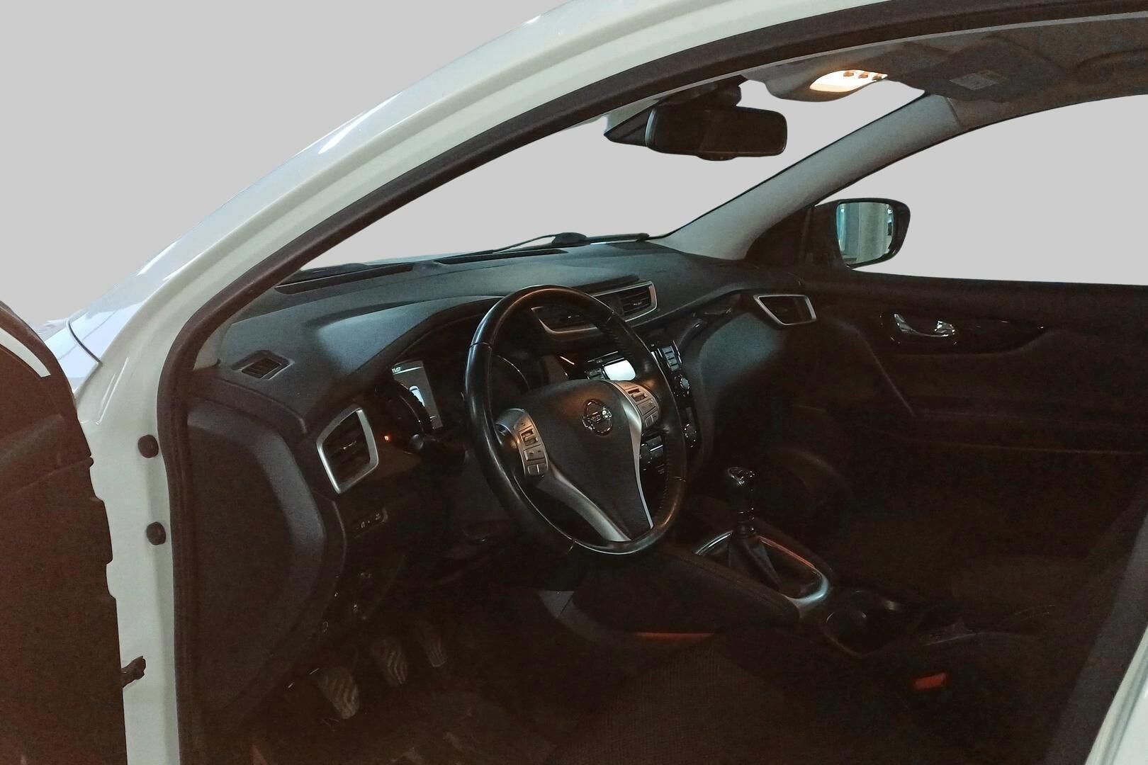 Nissan Qashqai iso kuva 2