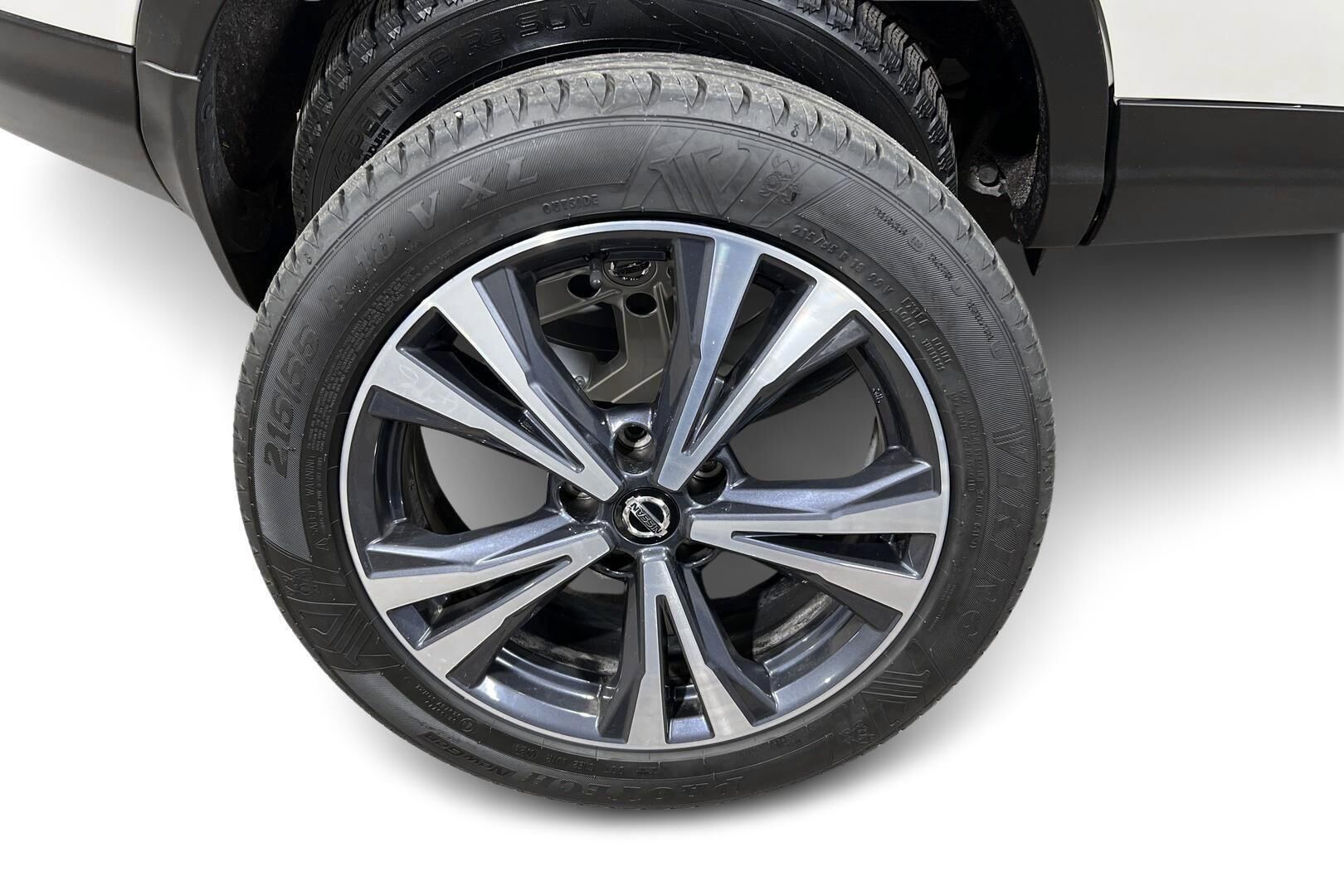 Nissan Qashqai iso kuva 20