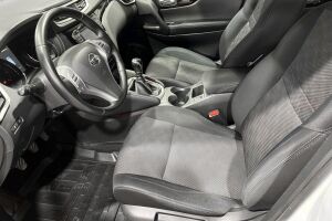 Nissan Qashqai esikatselu 9