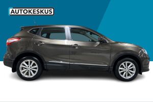 Nissan Qashqai esikatselu 4