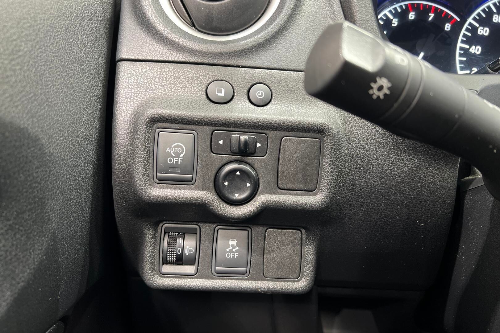 Nissan Note iso kuva 21