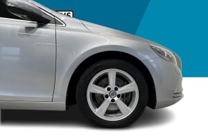 Volvo V40 esikatselu 13