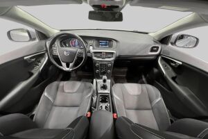 Volvo V40 esikatselu 11