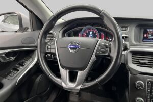 Volvo V40 esikatselu 34