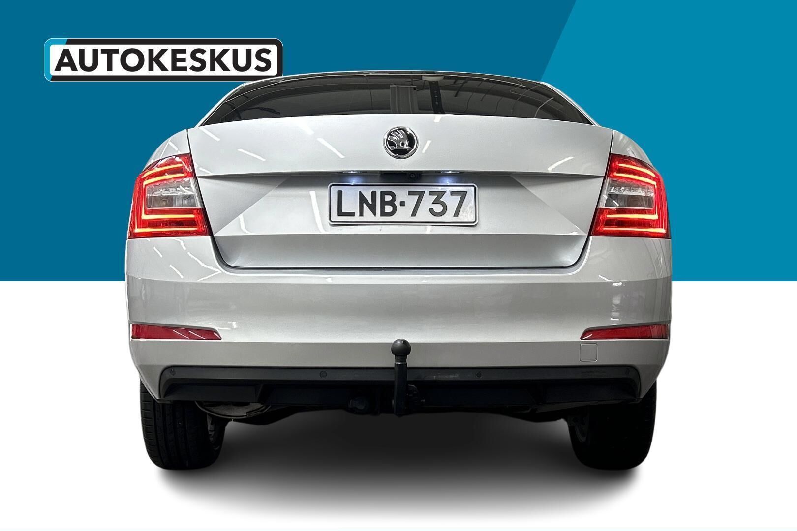 Skoda Octavia iso kuva 6