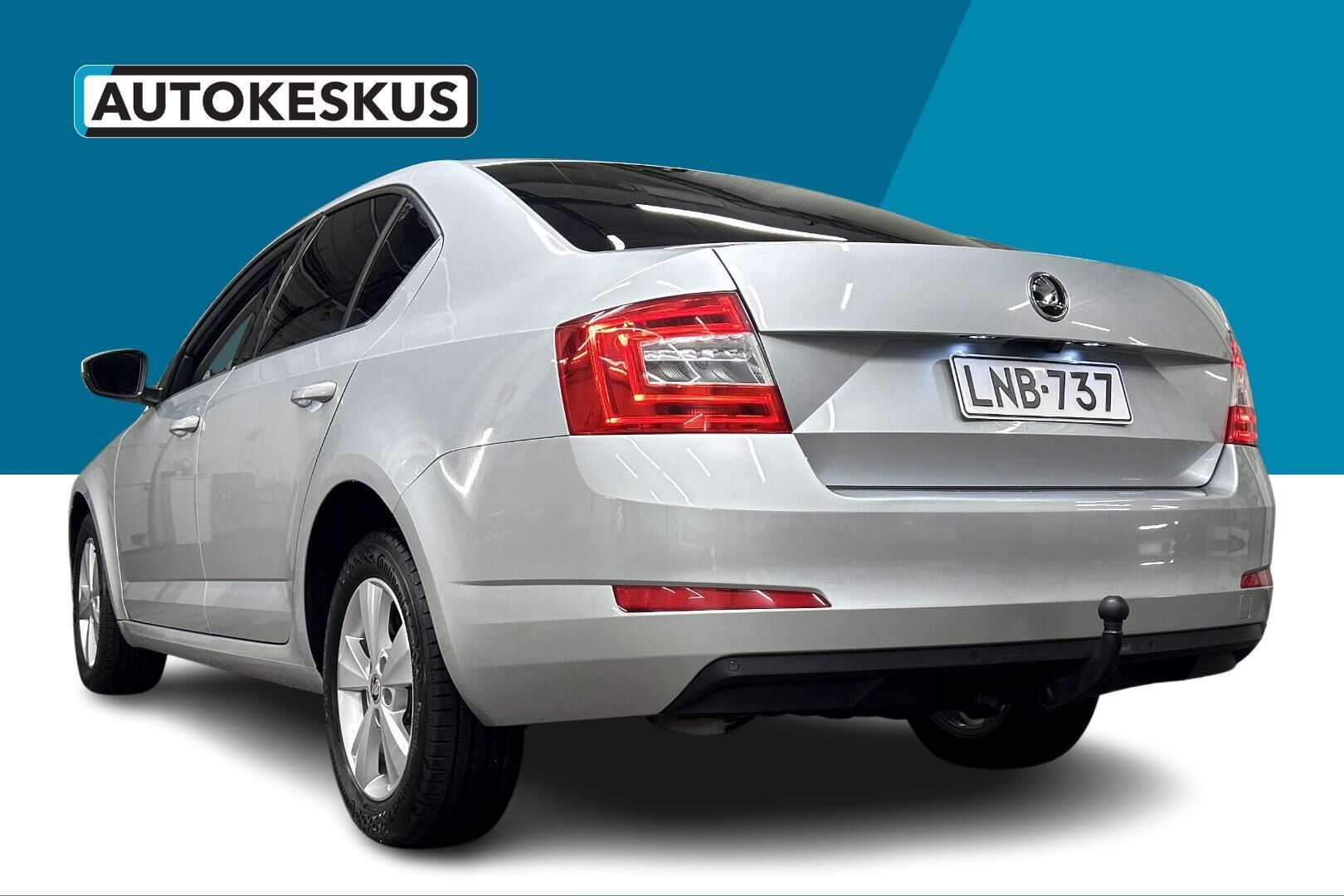 Skoda Octavia iso kuva 7