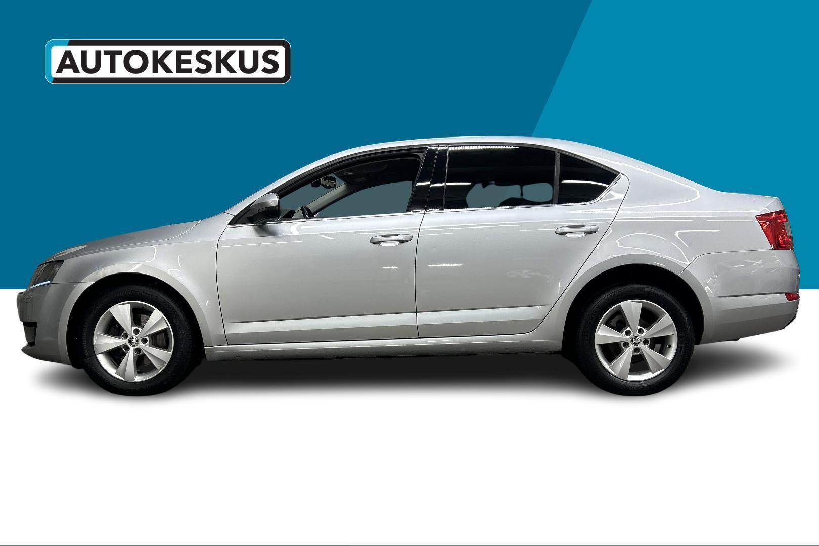 Skoda Octavia iso kuva 8