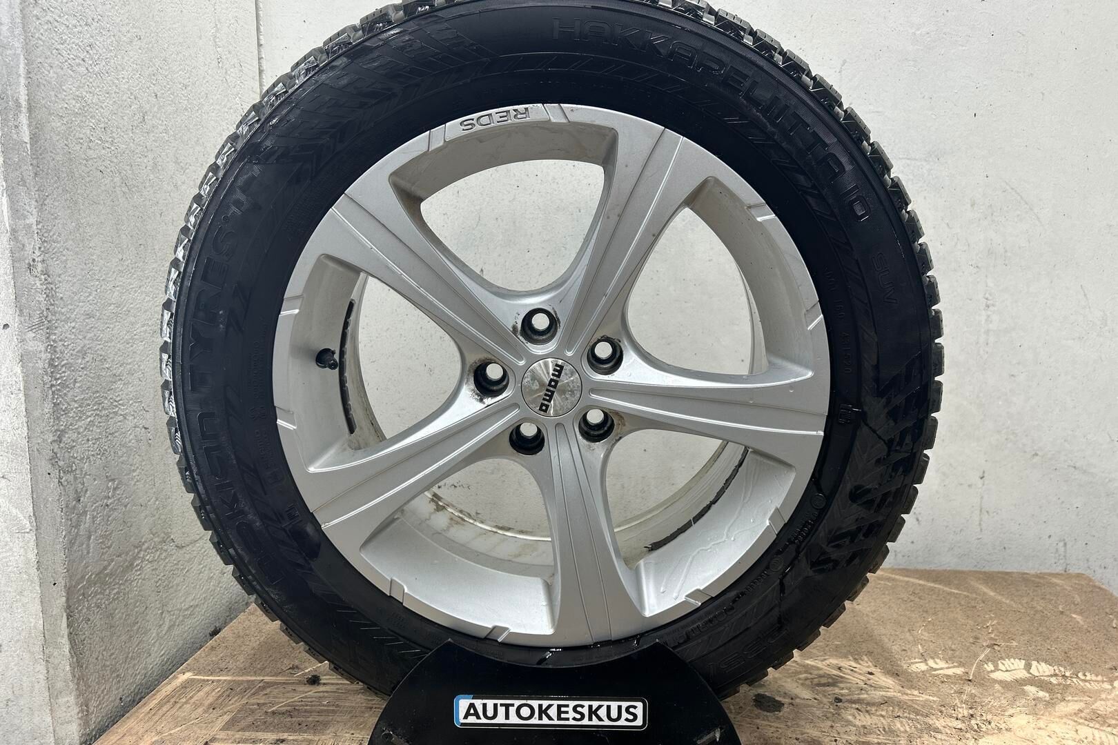 Ford S-Max iso kuva 13