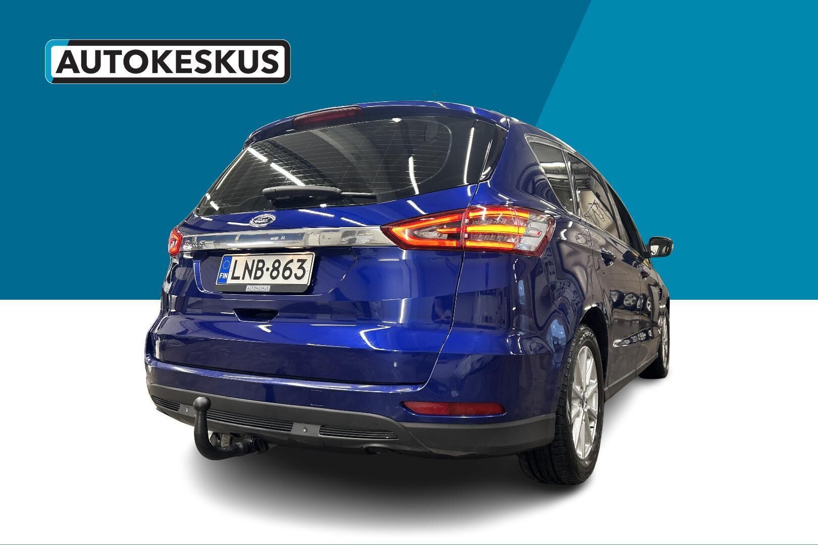 Ford S-Max iso kuva 5