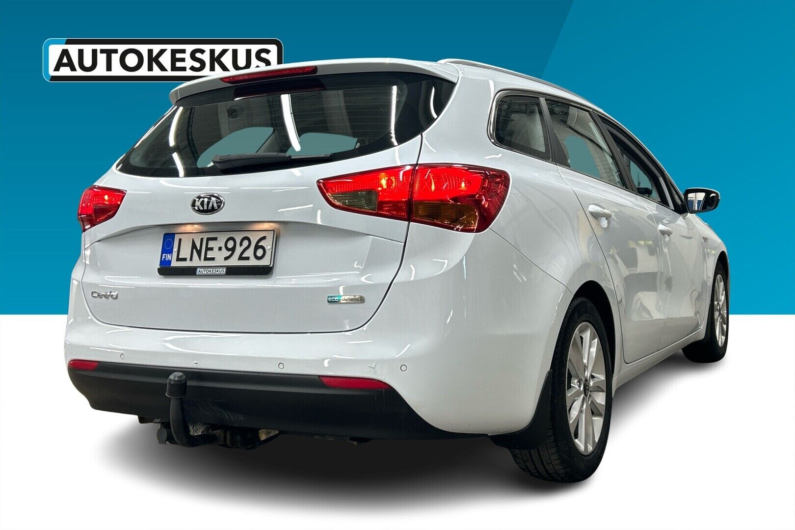 Kia cee'd iso kuva 1