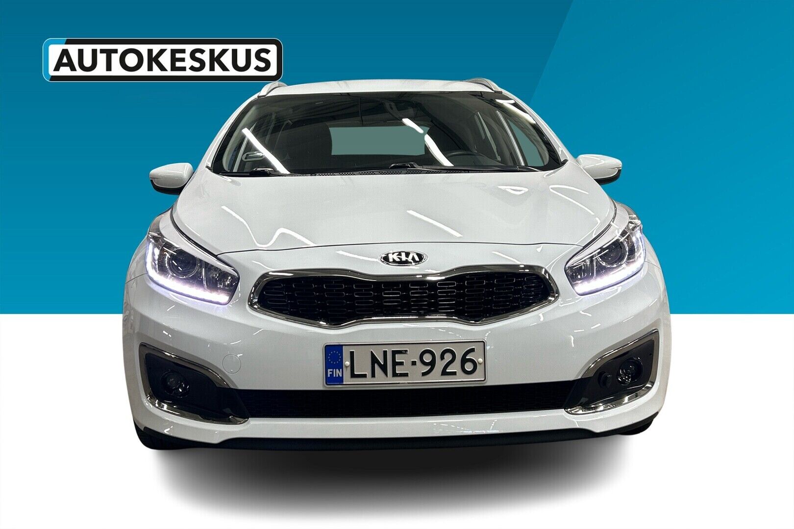 Kia cee'd iso kuva 3