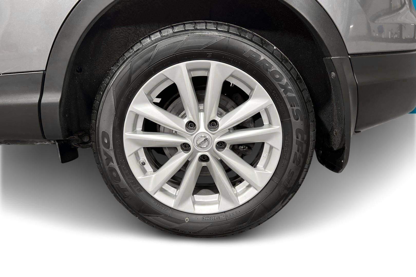 Nissan Qashqai iso kuva 20