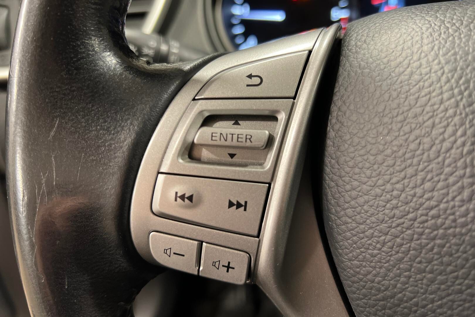 Nissan Qashqai iso kuva 22