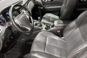 Nissan Qashqai esikatselu 6