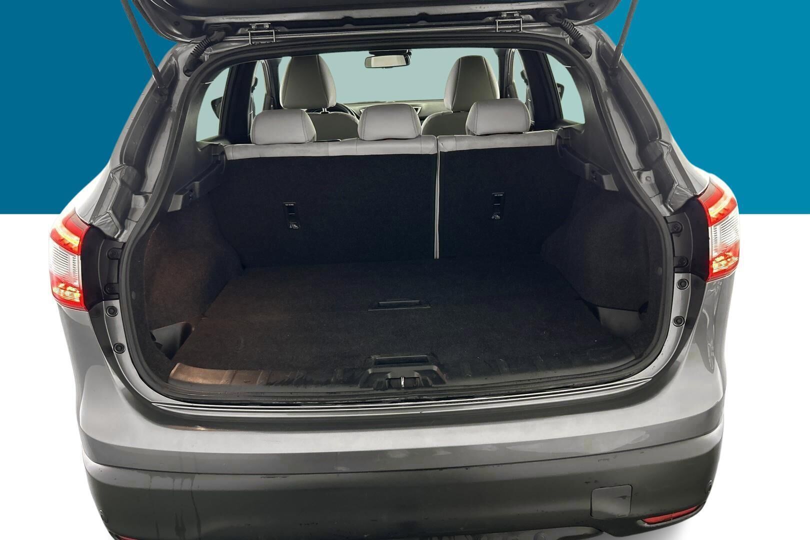 Nissan Qashqai iso kuva 10