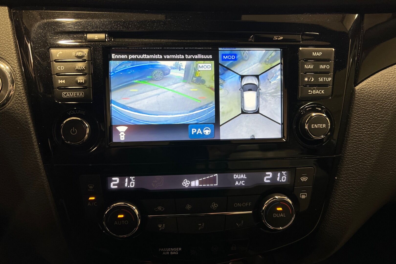 Nissan Qashqai iso kuva 15