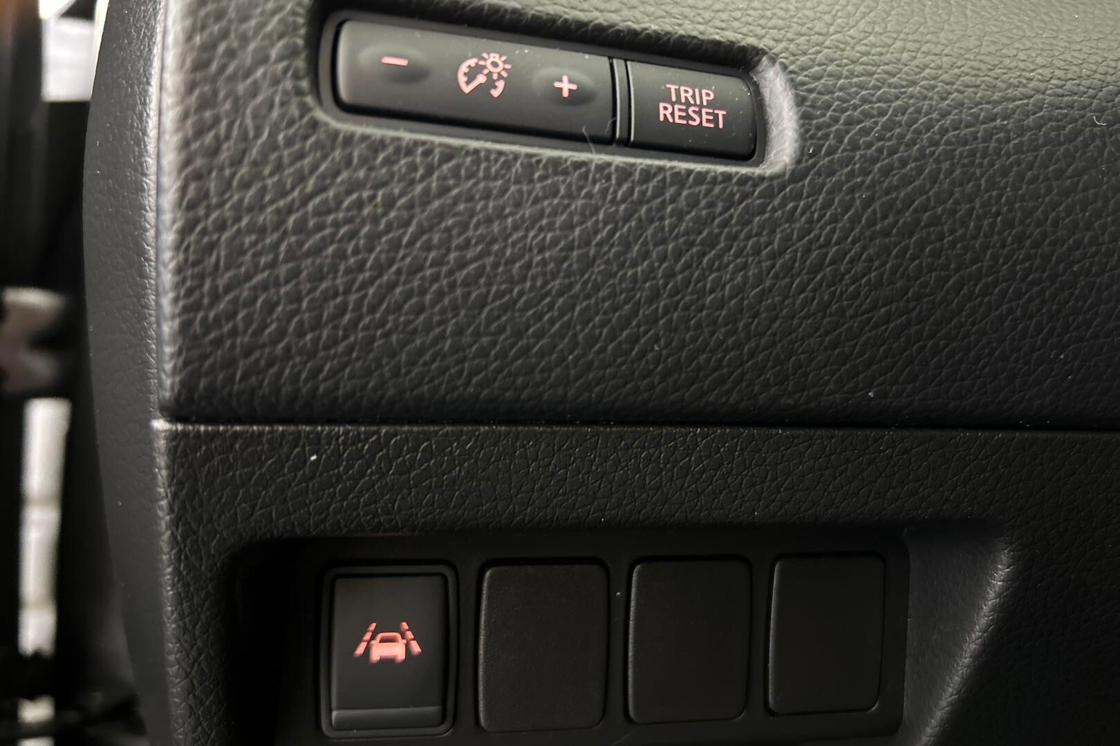 Nissan Qashqai iso kuva 23