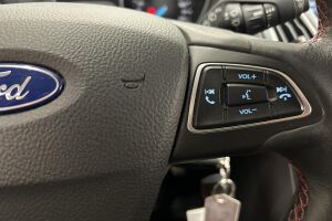 Ford Focus esikatselu 17